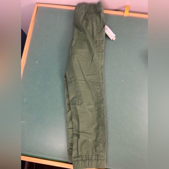 New Set of 4 Gap pants/jeans size 5 - Picture 11 of 15